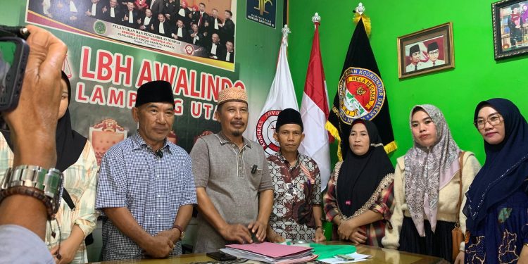 Keluarga Tiga Wartawan yang Jadi Tersangka Tuntut Keadilan, Minta Pelapor Juga Ditahan