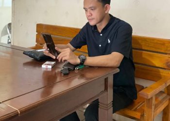 Kakon Air Abang Yang Kusut, Hadiri Kegiatan Bupati Dengan Wajah Polos