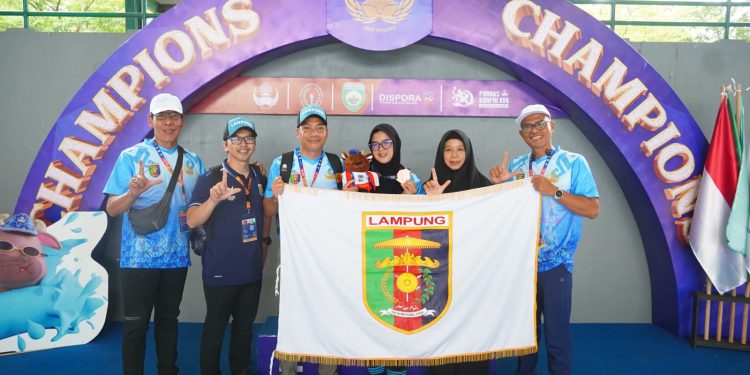 Pornas XVII, Cabor Renang Sumbang Medali Pertama Bagi Lampung